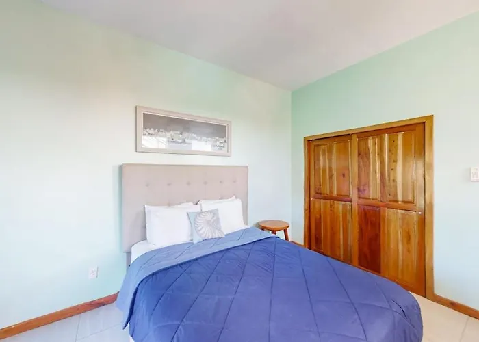 Relaxing With Shared Pool Ocean Views Partial Ac & Wifi Сasa de vacaciones San Pedro (Ambergris Caye)