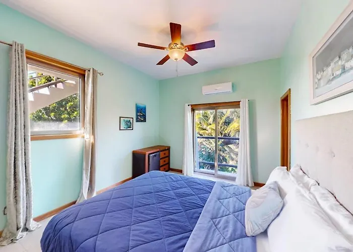 Сasa de vacaciones Relaxing With Shared Pool Ocean Views Partial Ac & Wifi *